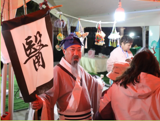 承神農(nóng)文化，傳本草精華——臨滄中醫(yī)夜市永德專場(chǎng)精彩落幕